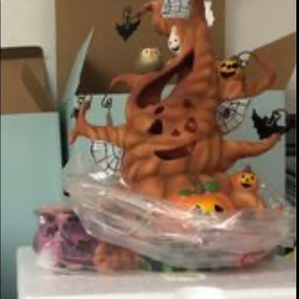 Partlite Haunted Tree tea light holder